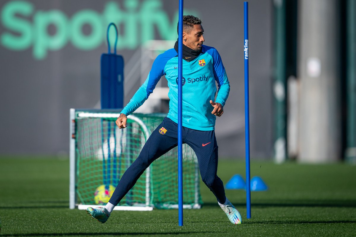 UHFutbol's tweet photo. 🔹 FC Barcelona: novedades para el próximo partido

✅ Joan García volverá para el choque ante el Athletic Club de Bilbao.

⚠️ Raphinha está en duda por molestias físicas.

#UHF #FCBarcelona #LaLiga #BarçaBilbao https://t.co/bRx9oNjAPg