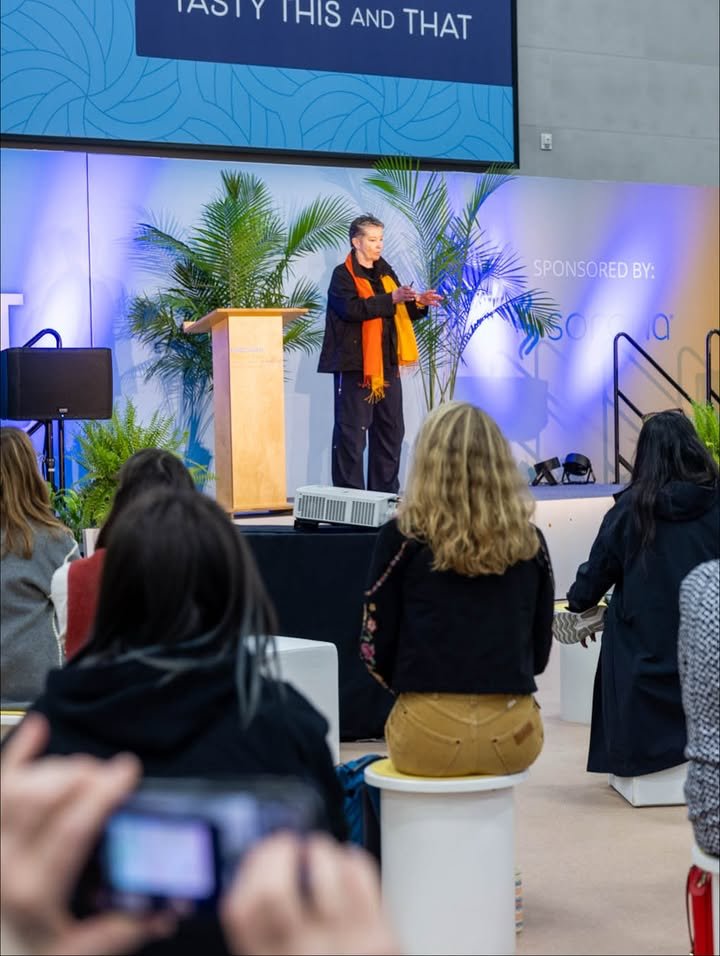 FunctionalFF's tweet image. Dive deep into the future of performance textiles! 🔎

At this year’s Expert Talks Sessions, industry leaders take the mic to unpack the latest in innovation, sustainability and trends shaping outdoor &amp;amp; activewear. Get the insight you need to stay ahead!