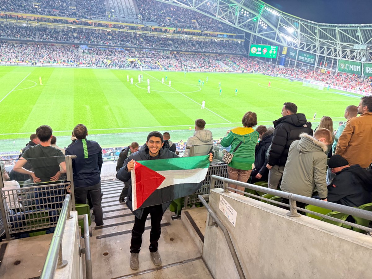 .<a href="/FIFAcom/">FIFA</a> has banned Palestinian flags from entering stadiums. 

Me in today’s game between Ireland and Portugal: Ok👍