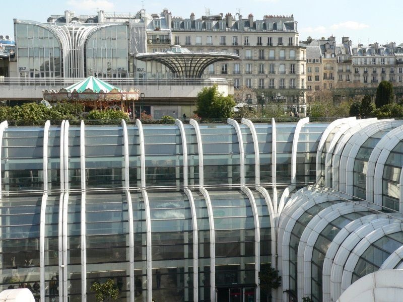 eida_twt's tweet image. j’ai tellement les fomo des halles avant la canopée genre 1er degré j’explore sur google earth et j’ai les larmes aux yeux jss dégoûtée d’avoir jamais vu ça