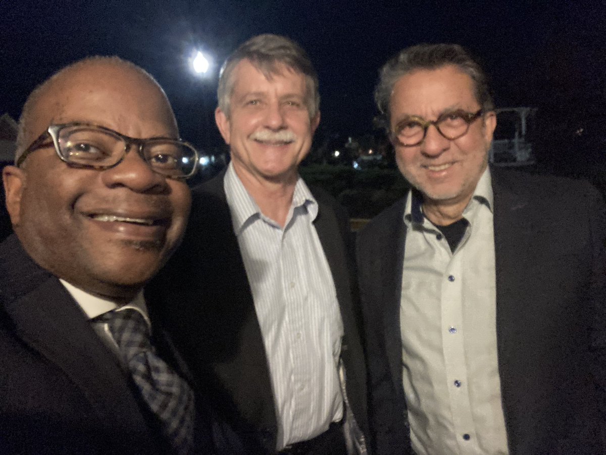 __DVader's tweet image. Tres exembajadores demócratas han decidido unir fuerzas para influir en los acontecimientos políticos y sociales de Guatemala.

#PactodeCorruptosyChuchos 
#Guatemala
#GuatemalaMereceAlgoMejor

#OnFire