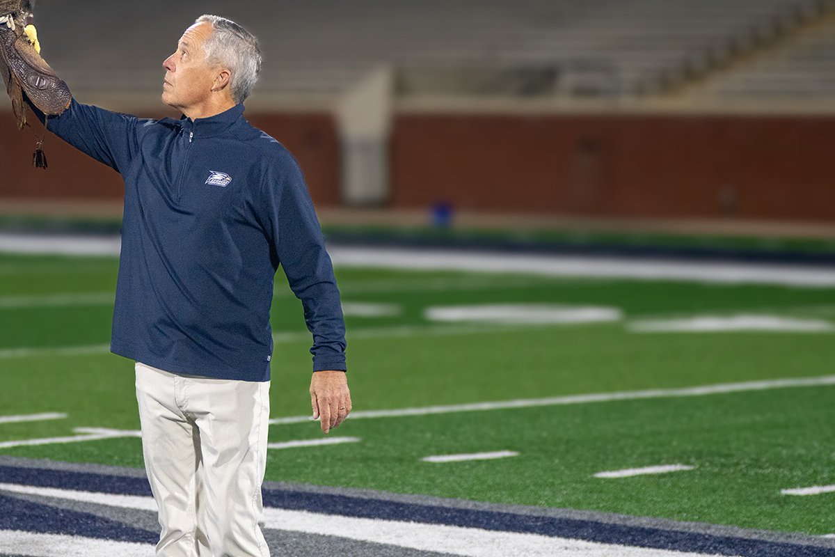 GSAthletics's tweet image. A Longstanding Tradition Returns to Georgia Southern at Saturday’s @GSAthletics_FB Game

📰 GSEagles.com/FreedomII

#HailSouthern