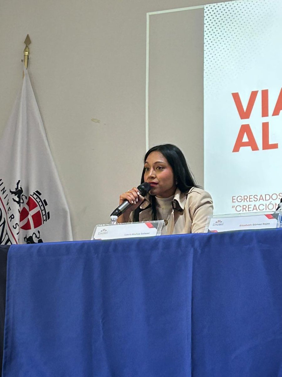 Laura_say's tweet image. Su chulanga favorita anda haciendo cosas que le llenan el ❤️ turistero. 

Ustedes cómo van?