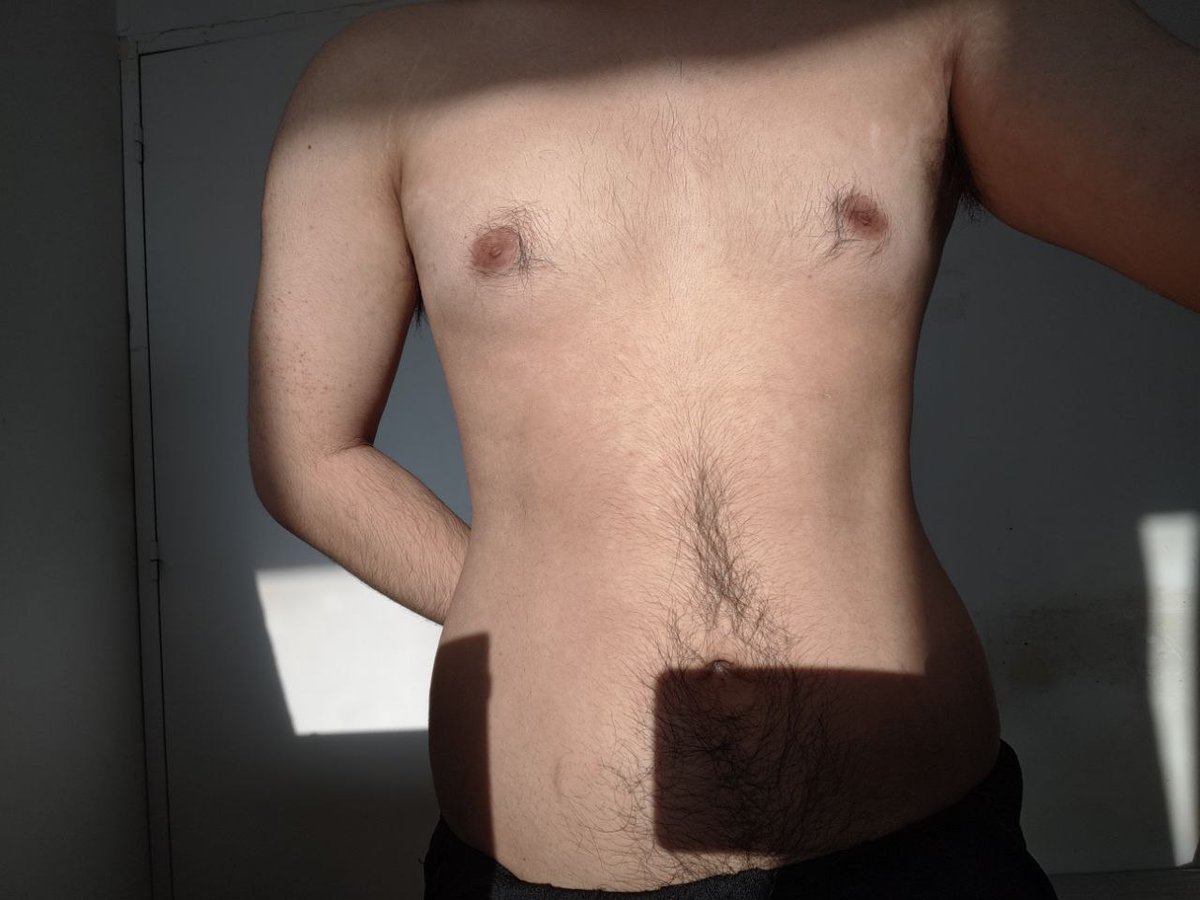 HIA乸西 tweet media