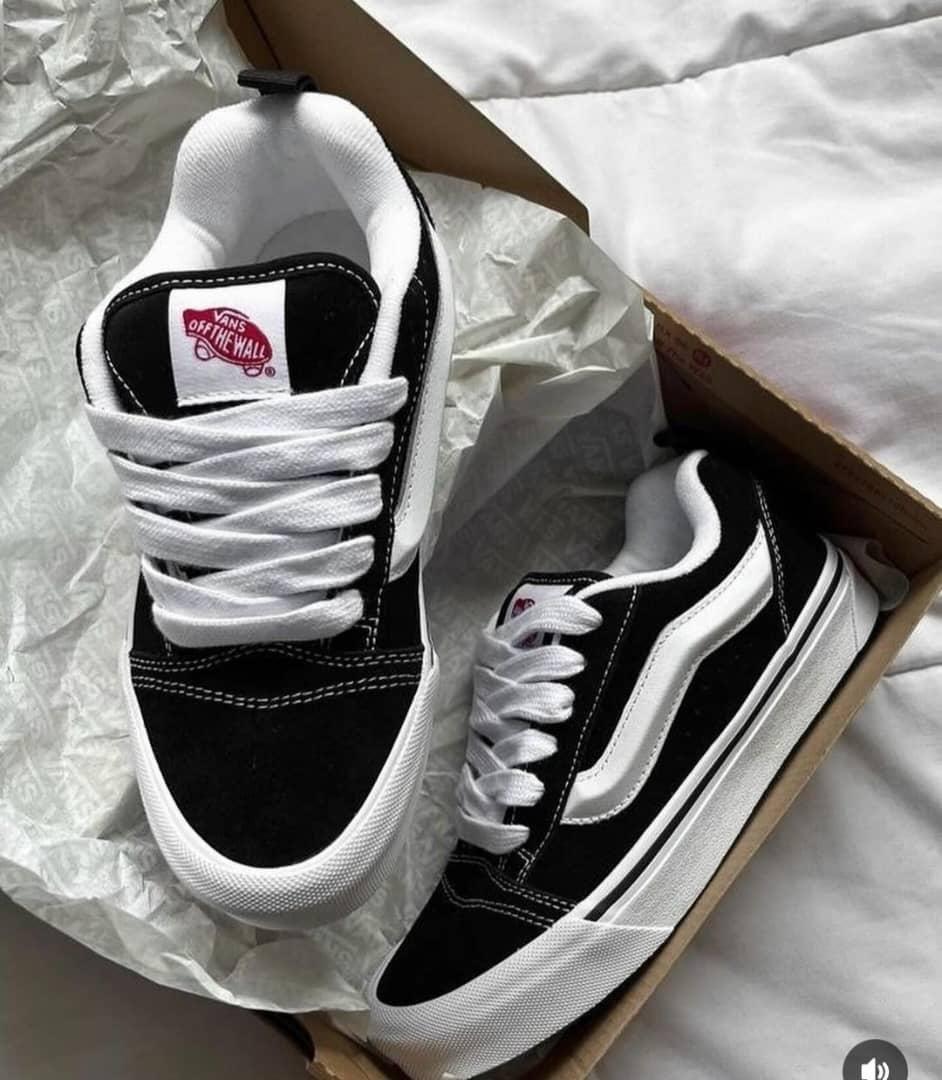 Restocked 
Size 39 to 45
26000