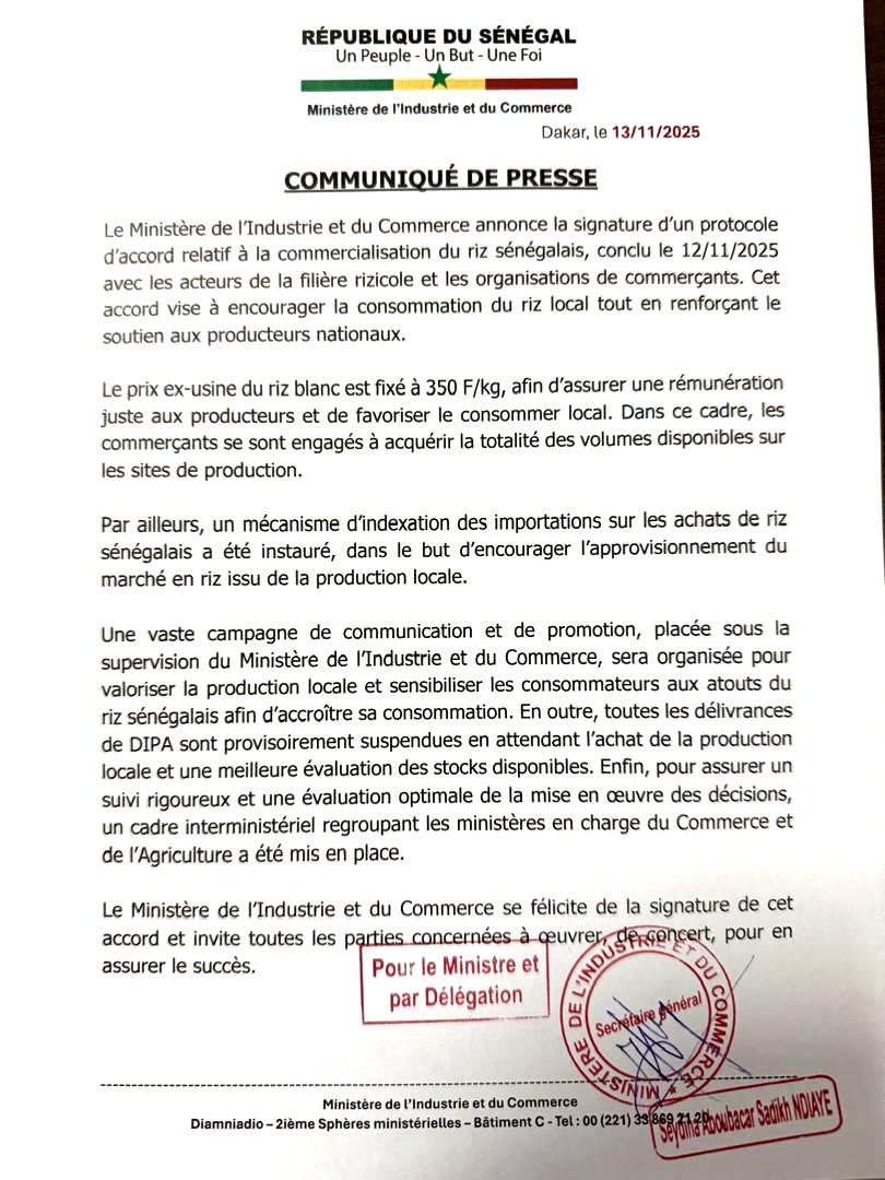 mincom_sn's tweet image. #MINCOM| Le gouvernement renforce la commercialisation du riz sénégalais et soutient les producteurs locaux.