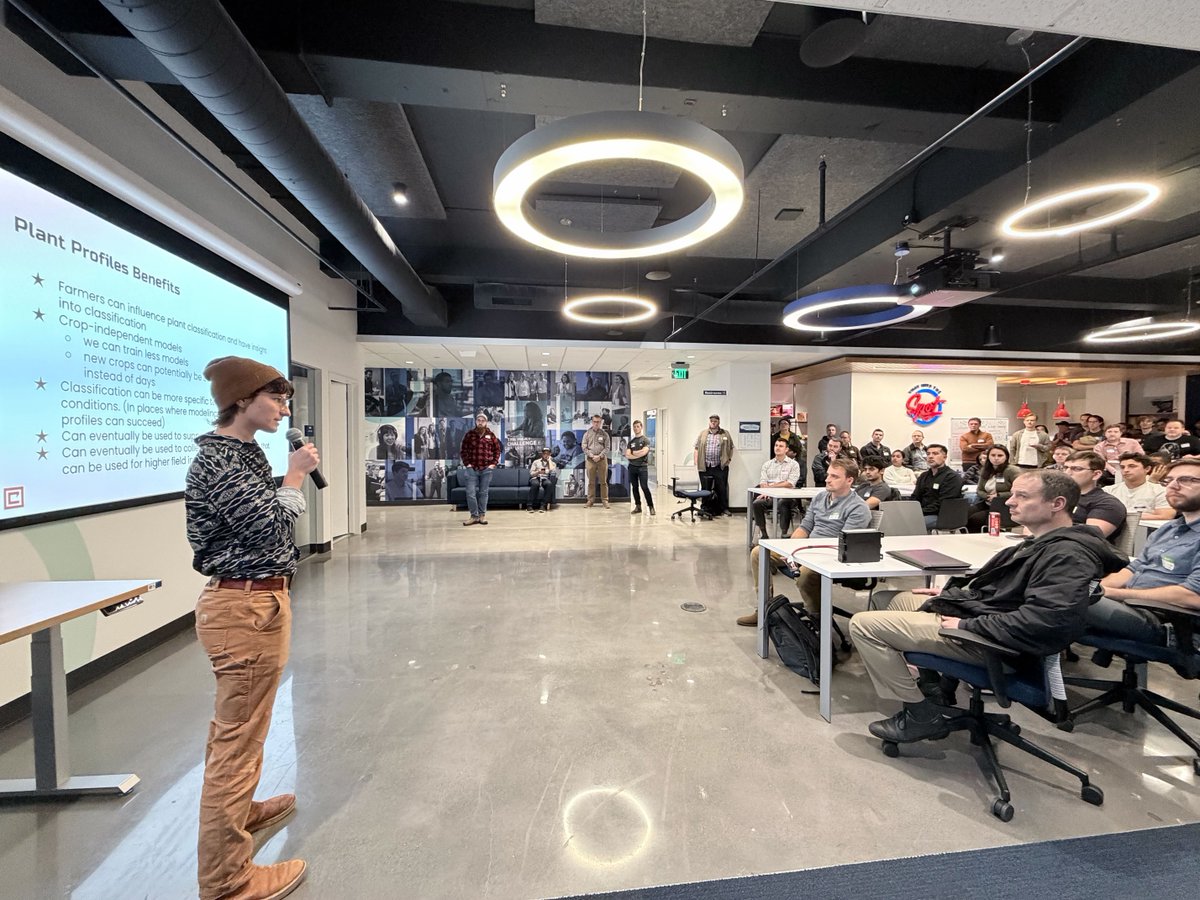 carbon_robotics's tweet image. Thank you to everyone who joined us for the Carbon Robotics Open House. If you couldn’t make it, we’ll be hosting more events soon! Until then, you can explore our open roles here: carbonrobotics.pulse.ly/fw6kmafksf