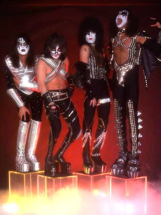 #KISS 1977