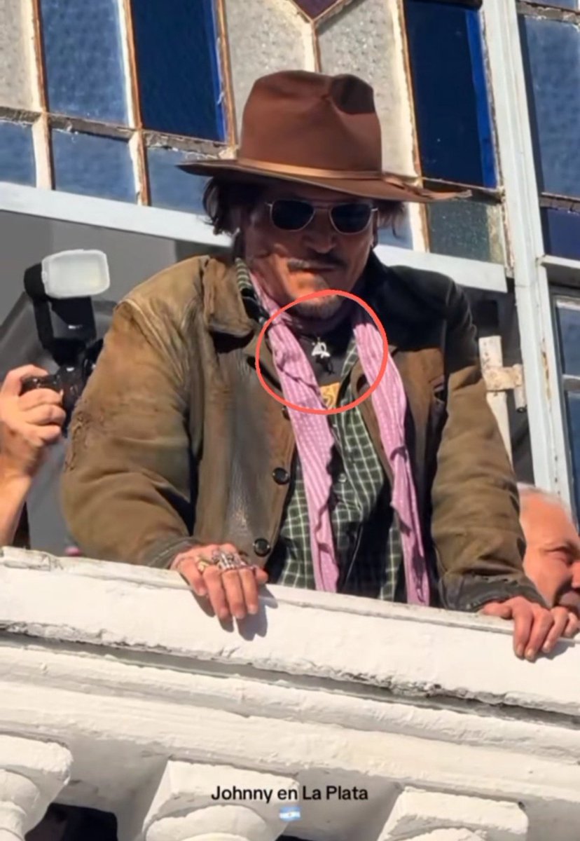 Belu_belhh's tweet image. Me voy a pegar 458 tiros ya vuelvo.