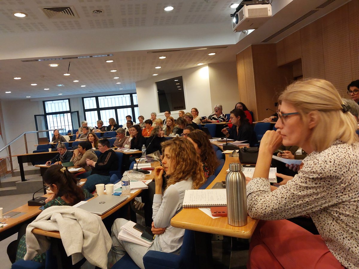 Ag CNA <a href="/FNSEA/">La FNSEA</a> des thèmes   abordés et riche en échange <a href="/fdsea53/">FDSEA53</a>