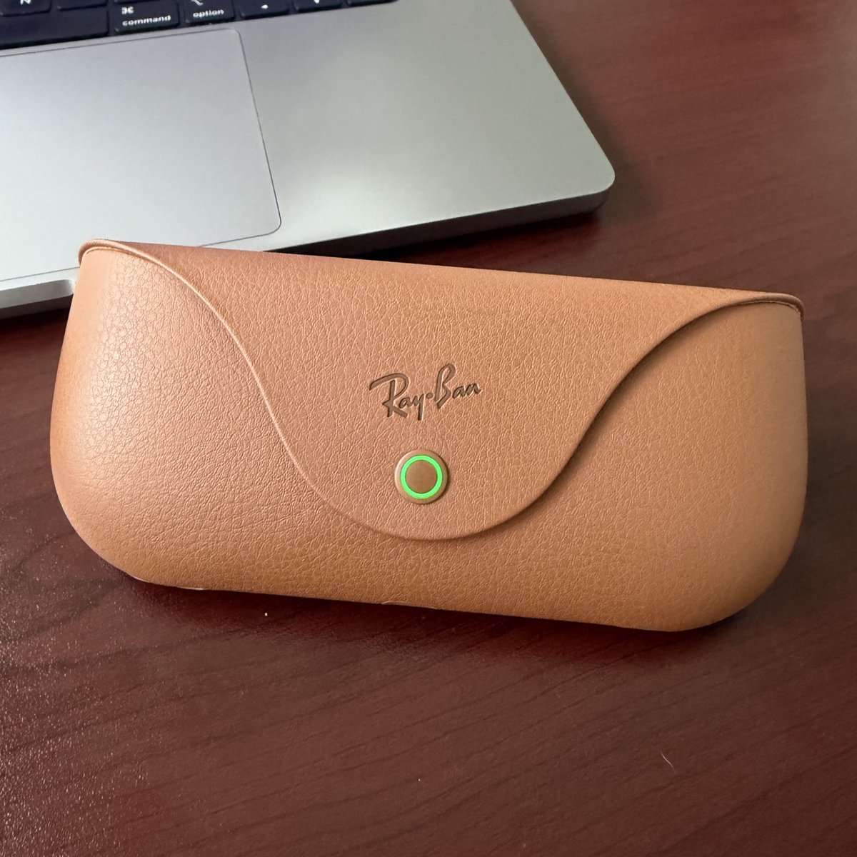 just got the Meta glasses

might start a vibe coding POV series 👀