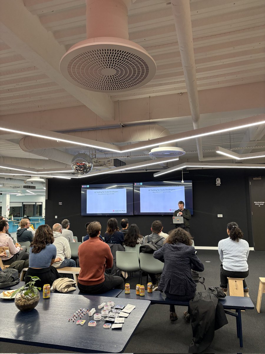 makingthematrix's tweet image. I&apos;m back home. Thank you for having me, Scala Meetup London 😊