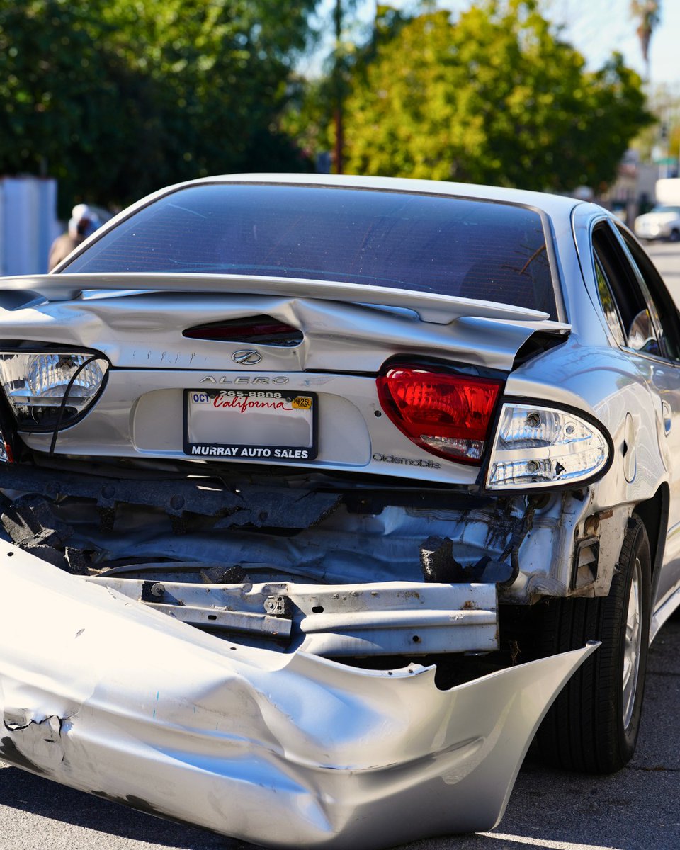 SanBernardinoPD's tweet image. HIT-AND-RUN🚨

@SBPD_CHIEF 

#SBPD #CommunityStrong #TrafficCollision #NotInOurCity
