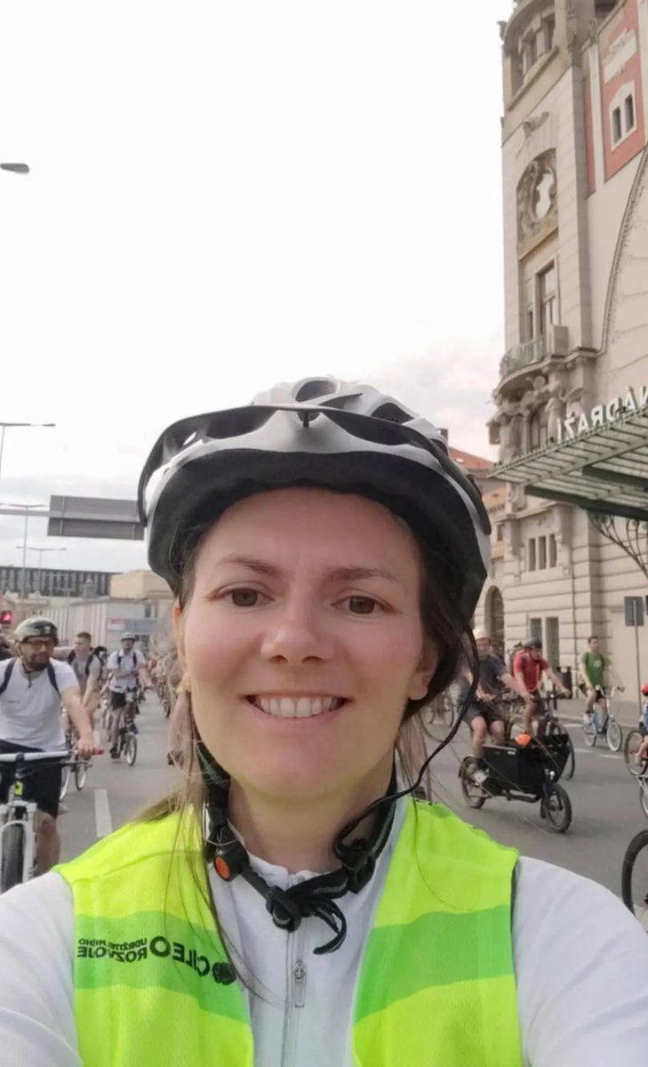 Gabriela Lněničková - zastupitelka hl. m. Prahy tweet media