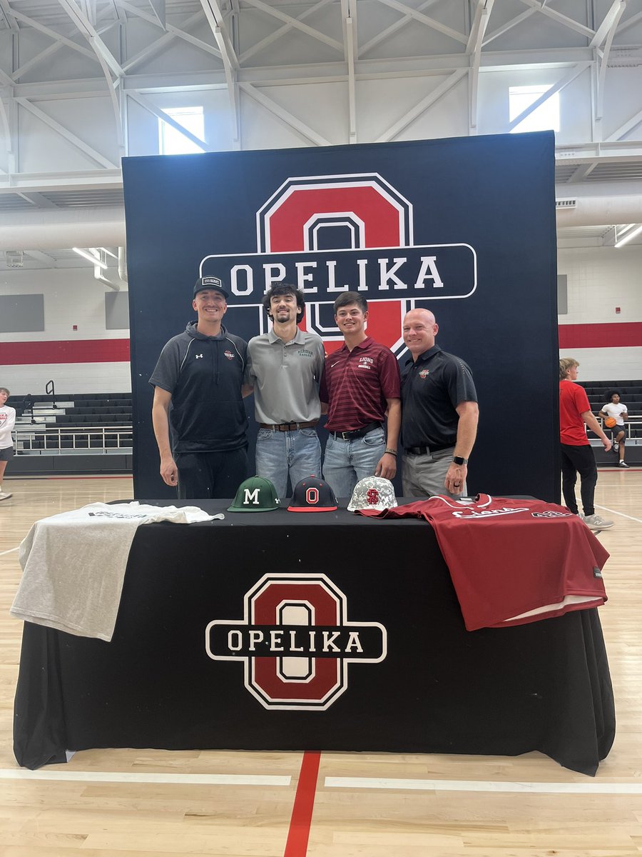 Proud of these 2! #NextLevelDawgs