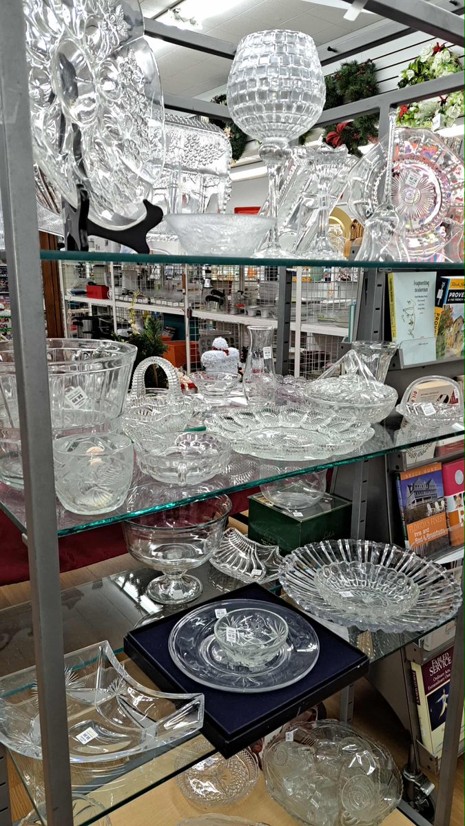 LT_Thrift's tweet image. Don&apos;t miss the 50% off Housewares, Home Decor &amp;amp; Furniture Sale at all locations!🦃🪑🍽️ 11/13-11/15🍂

𝑰𝒕𝒆𝒎𝒔 𝒔𝒉𝒐𝒘𝒏 𝒇𝒓𝒐𝒎 𝒐𝒖𝒓 𝑺𝒐𝒖𝒕𝒉 𝑻𝒂𝒎𝒑𝒂 𝒔𝒕𝒐𝒓𝒆. 𝑆𝑜𝑚𝑒 𝑒𝑥𝑐𝑙𝑢𝑠𝑖𝑜𝑛𝑠 𝑚𝑎𝑦 𝑎𝑝𝑝𝑙𝑦.  #thrift #thriftingcommunity #hospicethrift