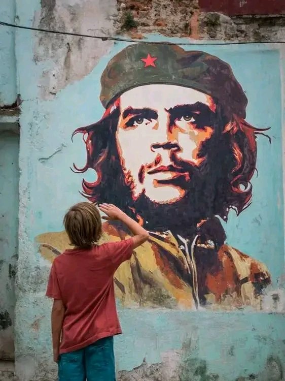 Hasta la Victoria Siempre!
