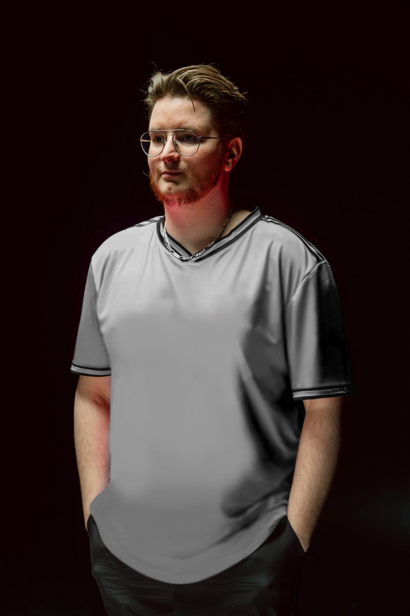 FaZe_Vegas's tweet image. New Blood 🩸