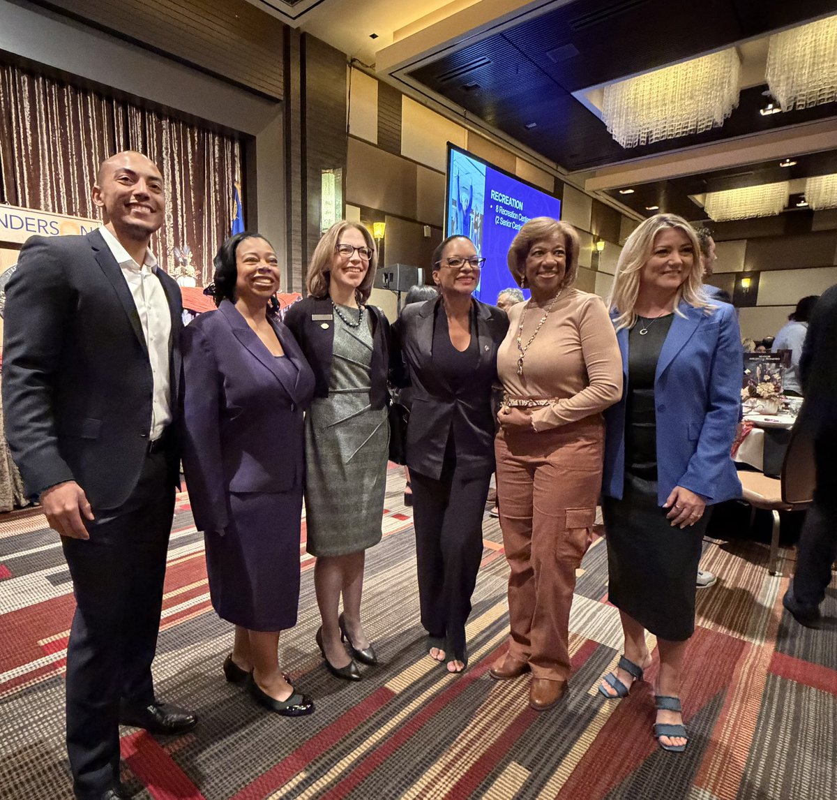 CBishopNV's tweet photo. Hendersons Annual State of the City https://t.co/rK59cIjX84