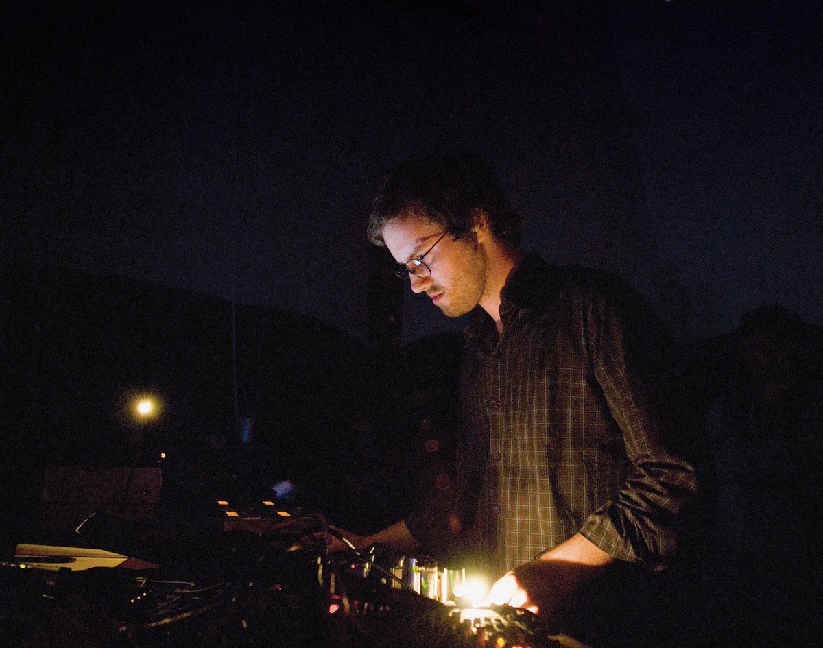 １ヶ月後になりました
拡散の程宜しくお願い致します！

【定期告知No.9】 

開催迄後50日

2025.12.14（日）高円寺ショーボート

■Incapacitants with John Wiese

■lemonsours

■kito-mizukumi rouber

■トゥインクループ

■DJ.z

開場16:00  開演17:00
予約当日一律3000円＋１Drink