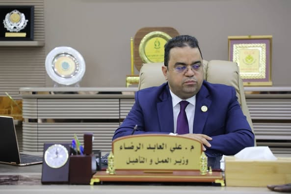 khaledtripoli73's tweet image. وزير التعليم موقوف بأوامر من النائب العام لكن وزير العمل مش موقوف ويقدر يسافر بكل حرية.