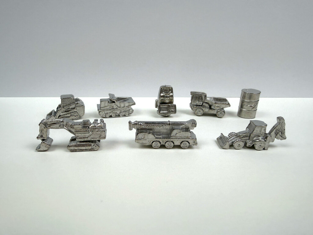 TheDiggerBlog's tweet image. The new trilingual Monopoly Construction Edition, features eight exclusive collectable tokens – including six brand-new designs never seen before! constructionesition.co.uk