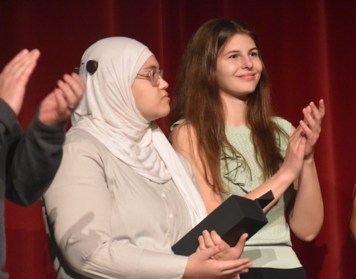 Thanks to <a href="/DailySouthtown/">Daily Southtown</a> for writing about our award-winning documentary, Beyond Silence!  

We'll find out on Friday, Nov. 21 if Shepard alumni Paulina Karkoszka and Malaak Hamad will win a National Student Production Award!  

Read more: chicagotribune.com/2025/11/12/she…