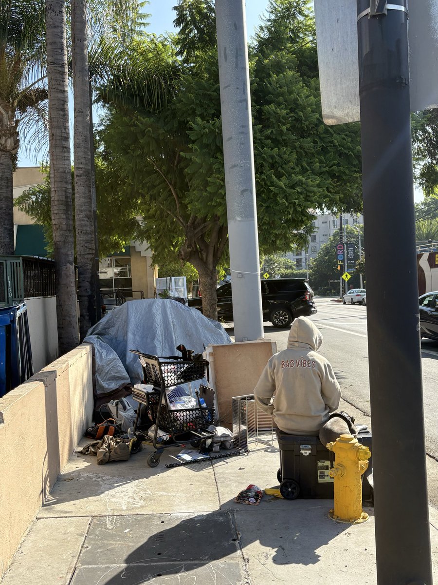 KBassProgReport's tweet image. And the city is still a homeless-ridden dump!

We gotta get Karen Bass @MayorOfLA out of office.