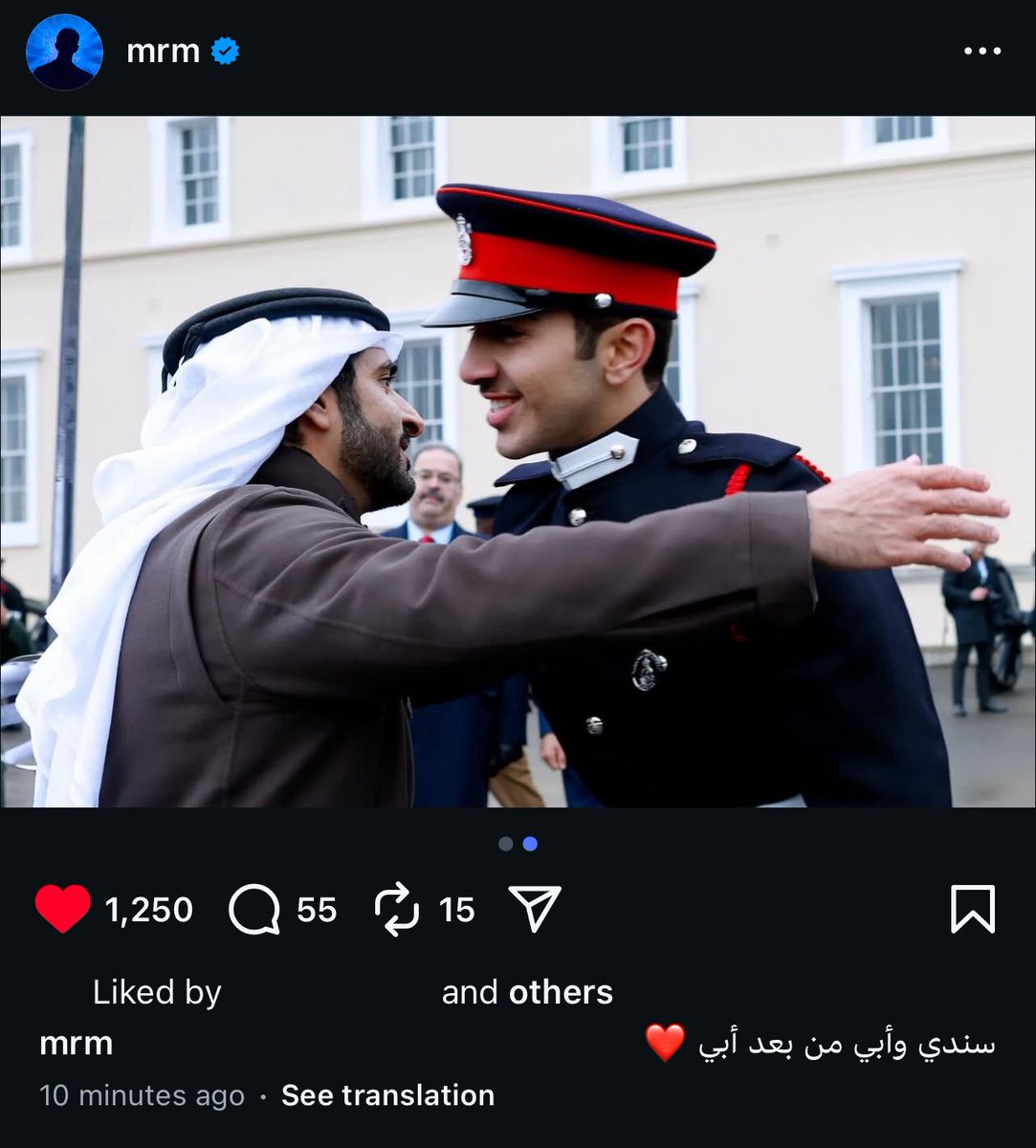 " سندي وأبي من بعد أبي " 
حمدان الاخ، الاب، و السند من بعد راشد ..
ربي يرحم راشد و يطول بعمر 
حمدان و يبارك فمحمد يارب ❤️