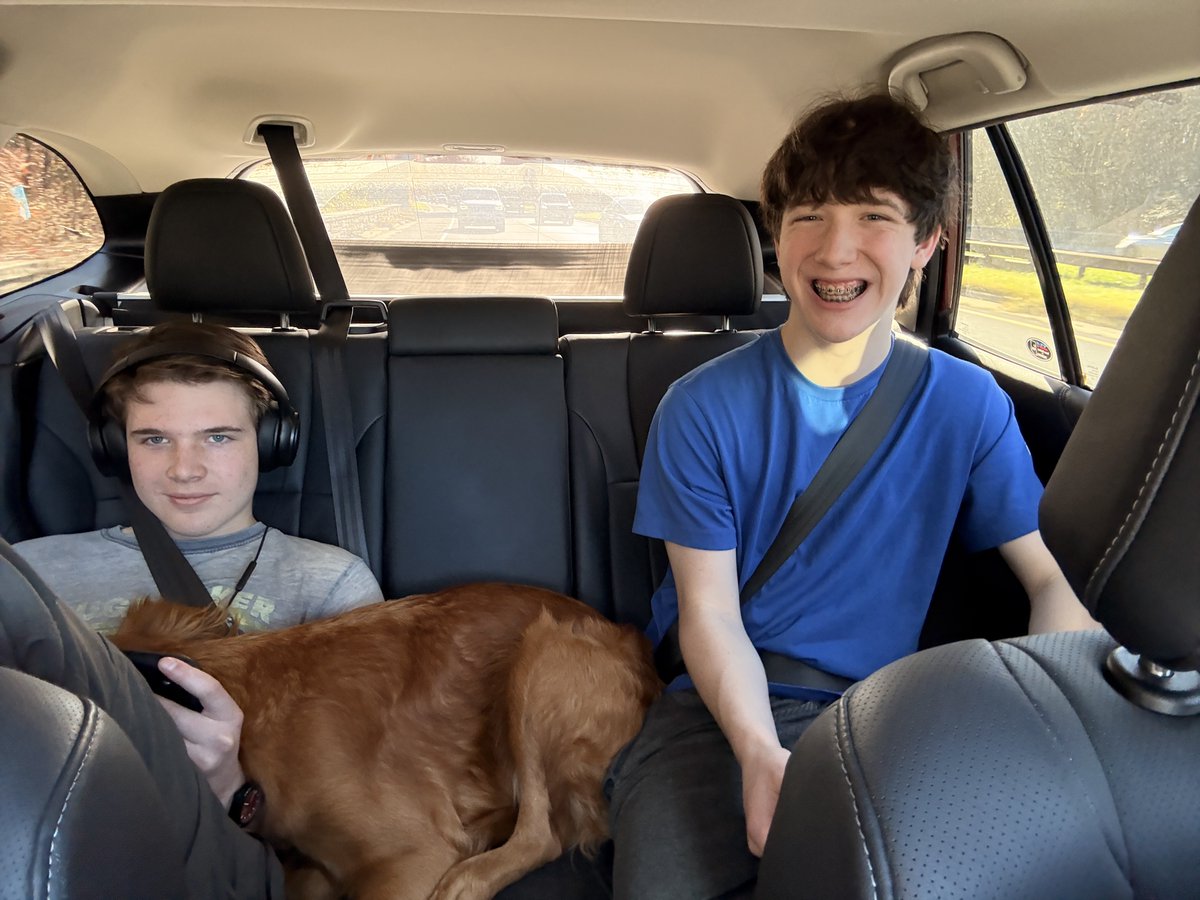 Travel day! Currently at the airport with the boys wrecking shop in Unite. The last Blissey vs Blissey battle went well 😁