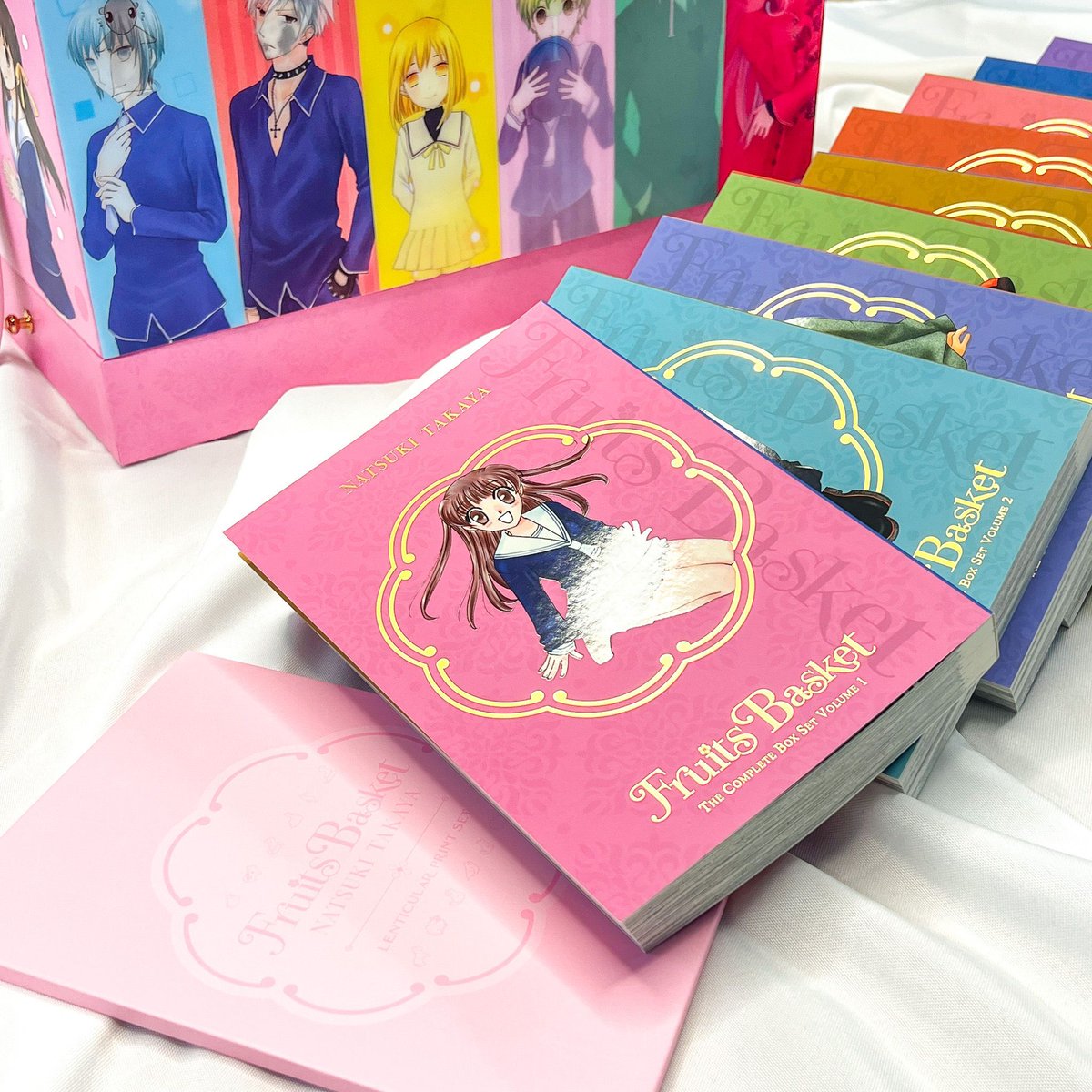Your favorite shoujo manga is back—with a new look! 💖✨ A must