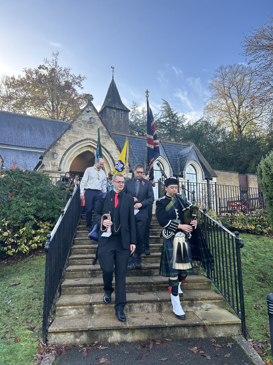 GSPipesAndDrums's tweet image. Another of our pipers playing for Remembrance Sunday, this time at @St John&apos;s Church, Woking.

#remembrancesunday #piper #lament #actofremembrance #surrey