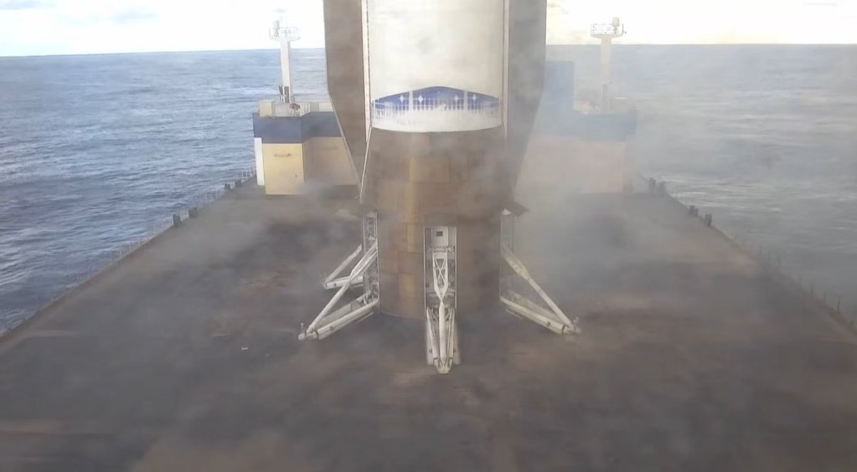 Space Voyaging tweet media