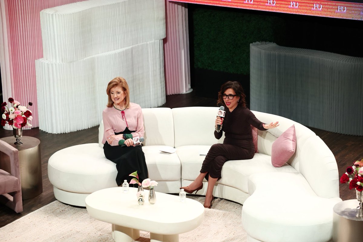 lindayaX's tweet image. Still buzzing from my chat with @ariannahuff at @femalequotient. I&apos;ve always been about transformation and access - now GLP-1s + AI are finally letting us reimagine care in a real, personal way. So proud of the moment at @eMedHealth_.  Stay tuned. 🚀