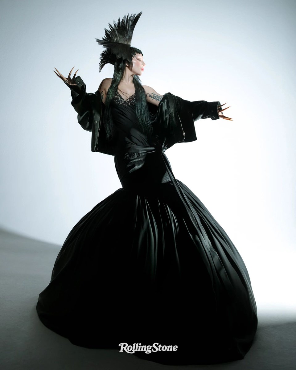 gagapicturescom's tweet image. LADY GAGA BY GREG SWALES - ROLLING STONE MAGAZINE

More photos : bit.ly/4hWAh8a