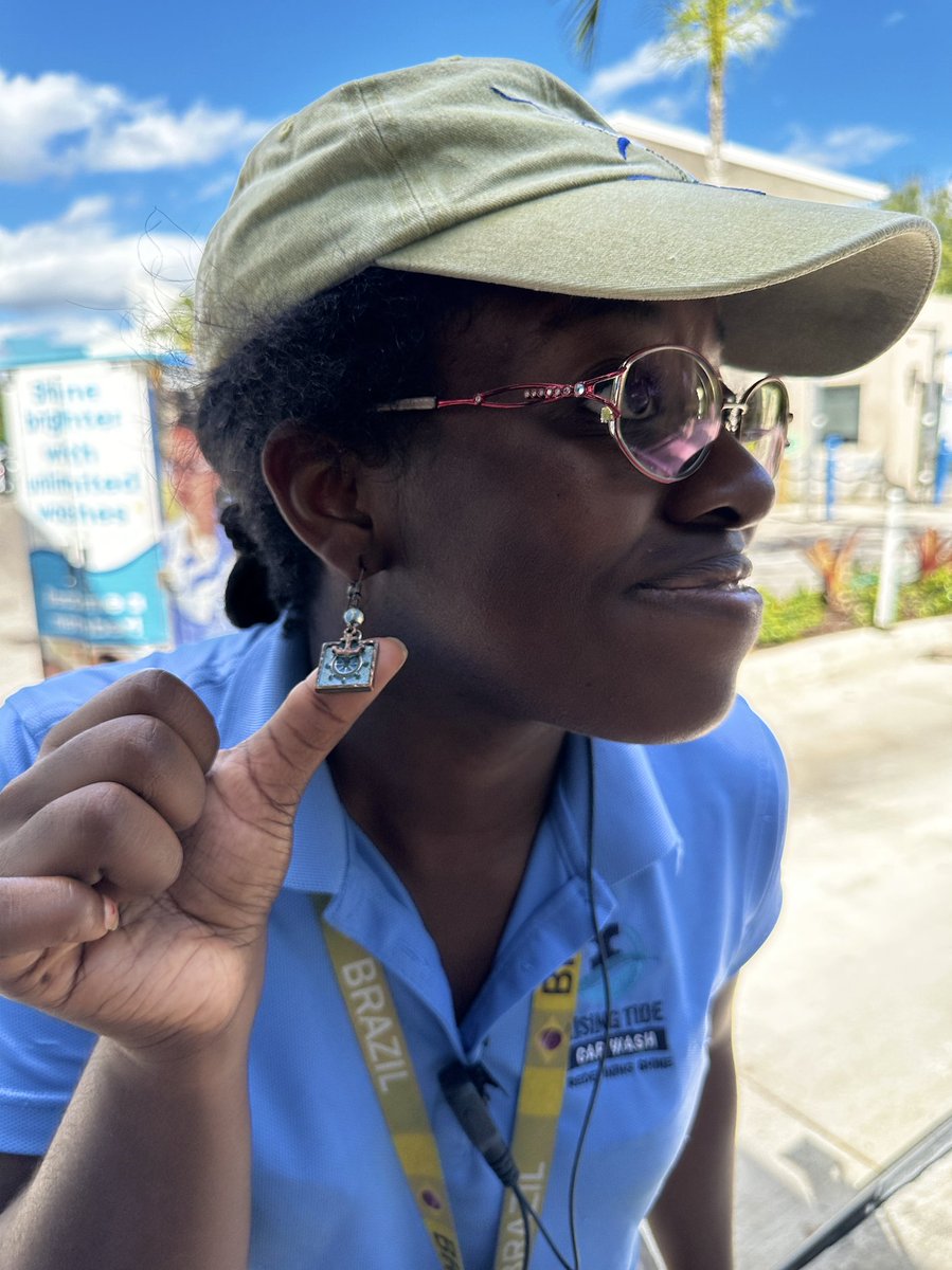 Clear is kind. Celebrating being intentional with what you say (&amp; all you do) for #WorldKindnessDay 🌍🤝 "A rising tide lifts all boats" ⚓