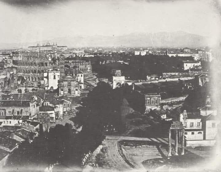1841 la prima #fotografia di #Roma. #photo #foto #storia