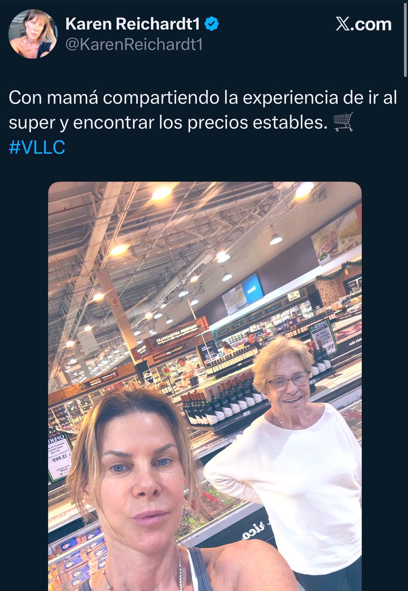 No se que esta mas vacío, si el super o la cabeza de Karen.