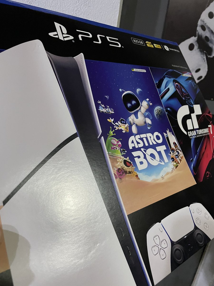 b4xgi's tweet image. feliz natal!