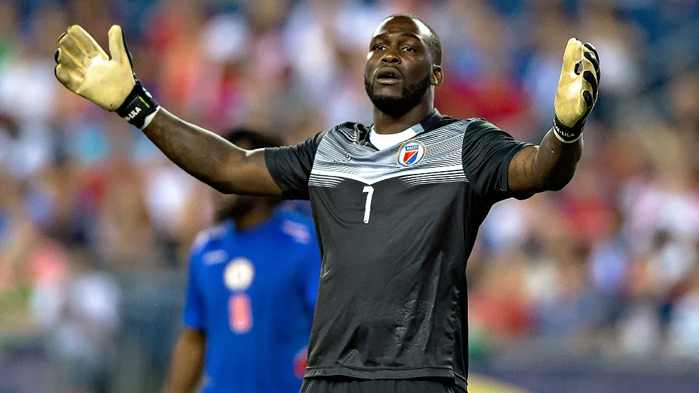 History_LigaMX's tweet image. Placide 

✅ Preolímpico vs México 
✅ Santiago Fernández 
✅ La carrera de Hugo Sánchez 
✅ La Costa Rica de Piojo Herrera 

Y a punto de meter a Haití al mundial.