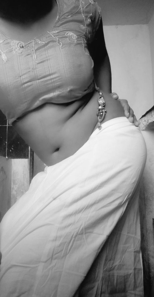 Kachha kachha vesukundam coman shows boys na kasi chudali anukunna vallu msg cheyyyyandi teligram <a href="/camkavya12/">kavya</a>  please reetwt me