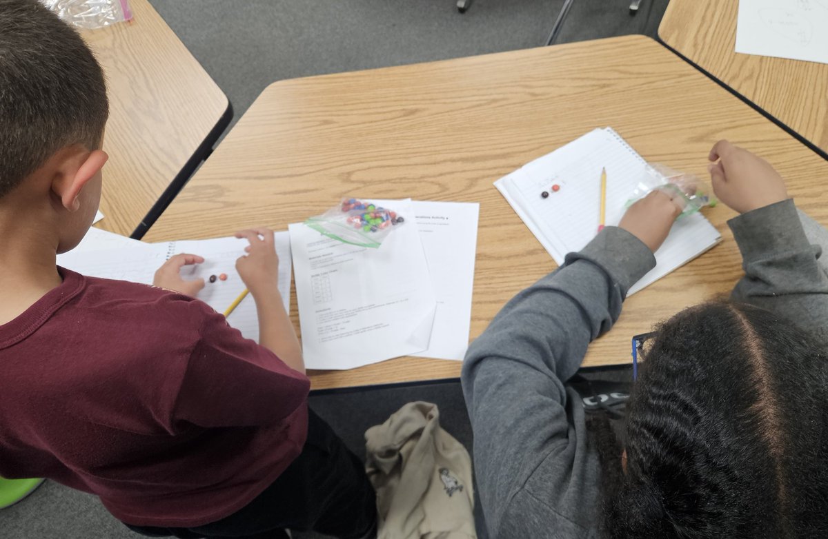 dscurry75's tweet image. 🎨🍬 @BBE_Bullfrogs asked for a fun candy activity… so I delivered! Skittle Order of Operations to the rescue! 🌈 Math + snacks = learning never tasted so sweet. @FdmBolden @itsaureliaaa
@FortBendISD #MathFun #Skittles