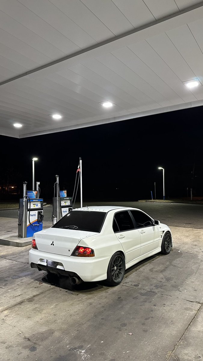 tacoboutpics's tweet image. best 4 cylinder AWD sedan to ever exist