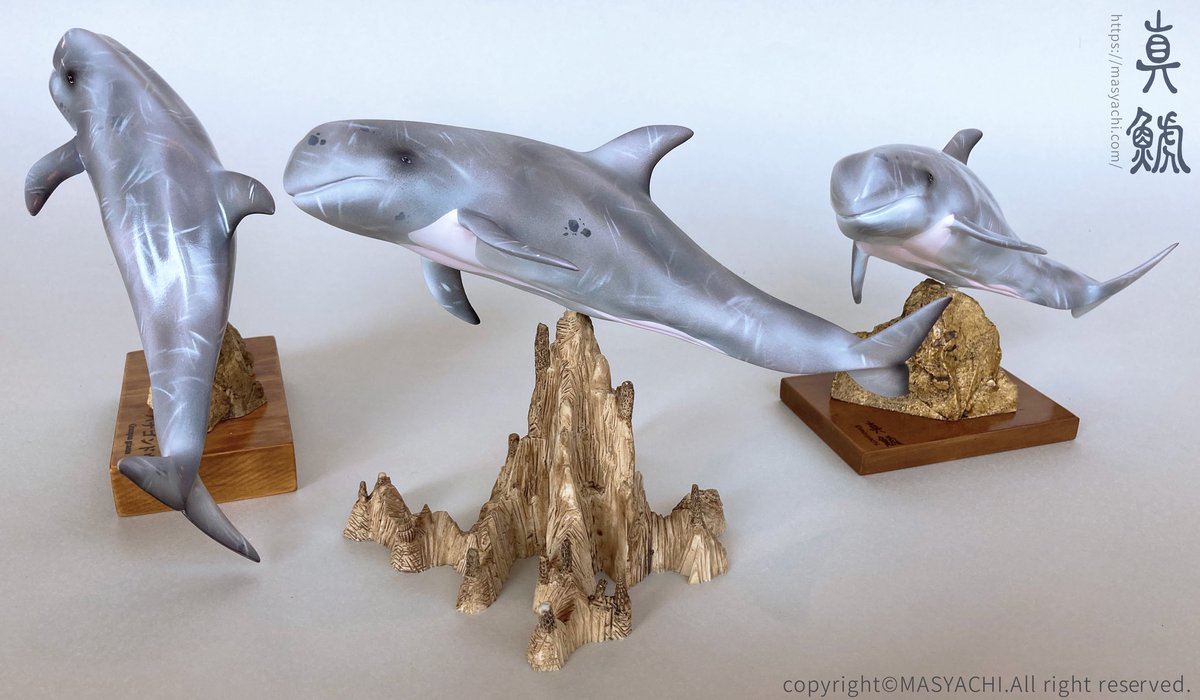 鯨グッズ展2025では『ハナゴンドウ』『鯨レリーフ』『ツチクジラ頭像