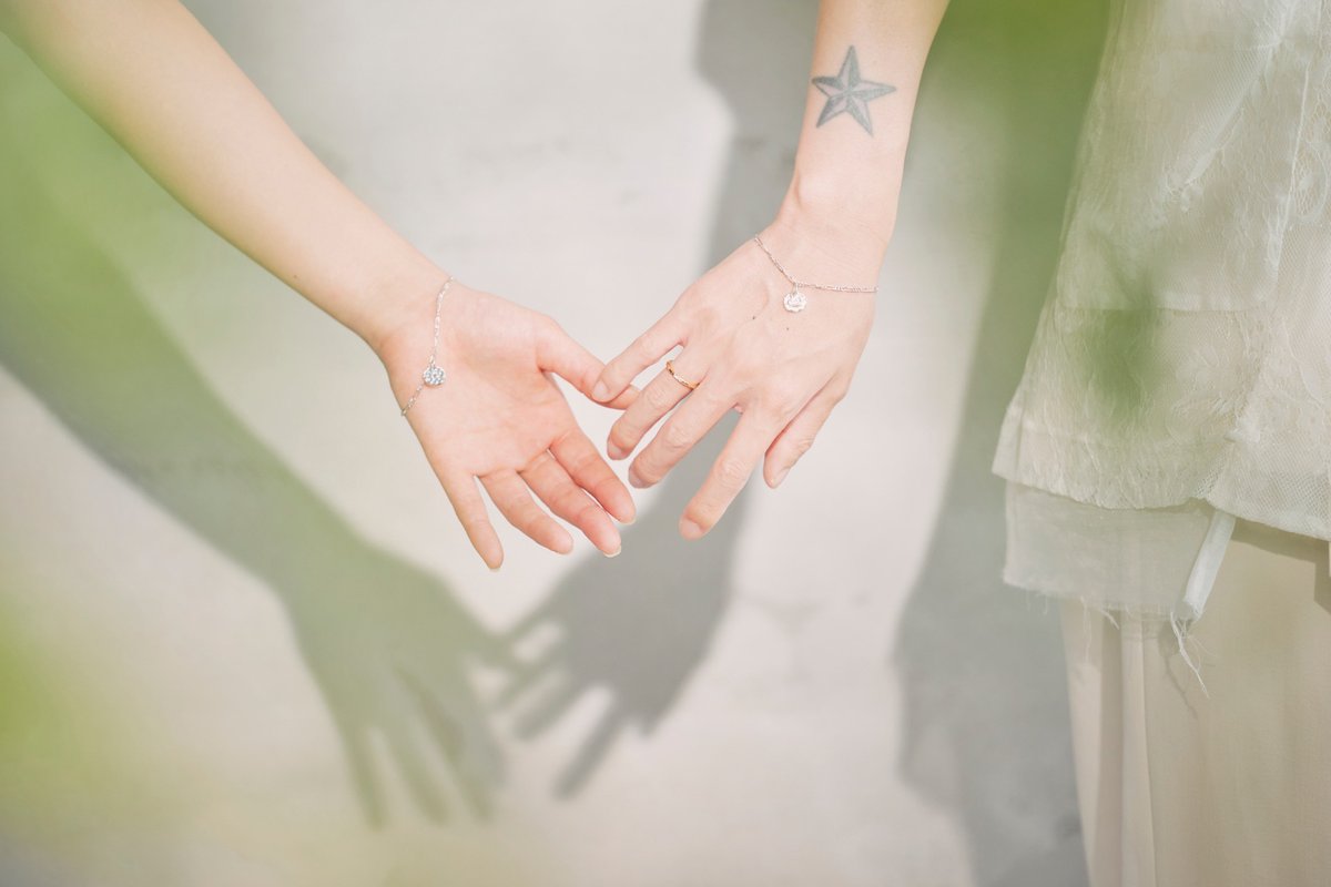 WilliamEst 特典自筆サイン入りポスター GMMTV ② 本日、受注終了！ 23:59まで⌛️ 今回も豪華な特典ご用意しました