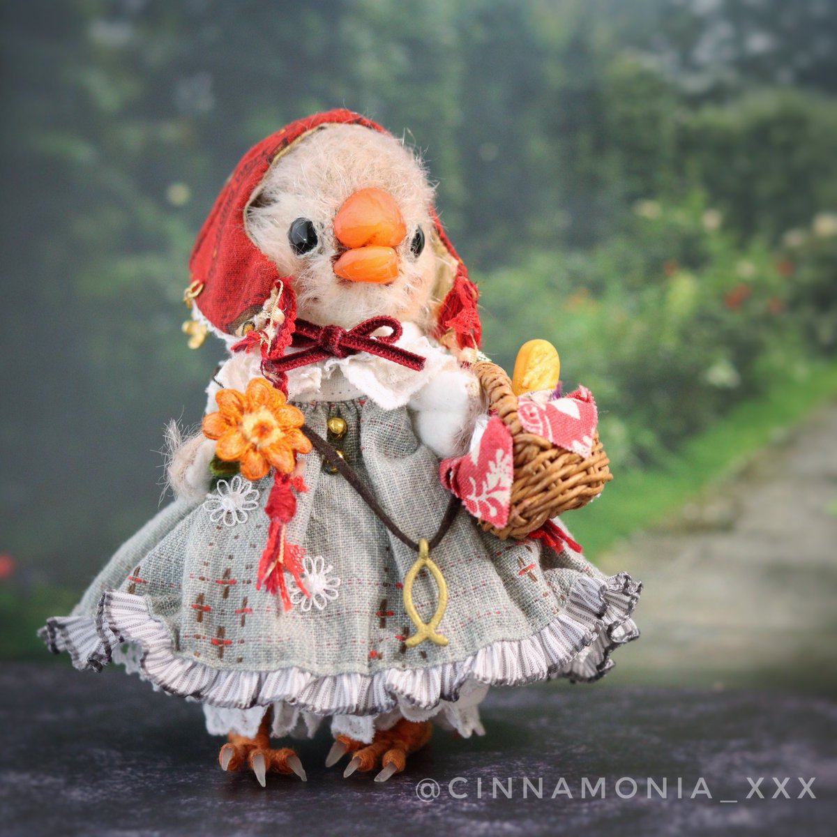 【抽選販売のお知らせ】
トリドール®︎「赤いずきんの少女」抽選販売の詳細をお知らせします📢💡
応募期間：25/11/18（火） 18:00 ～25/11/20（木）12:00
当選結果発表日時：25/11/20（木） 14:00
ショップページを公開しました！
cinnamonia.base.shop