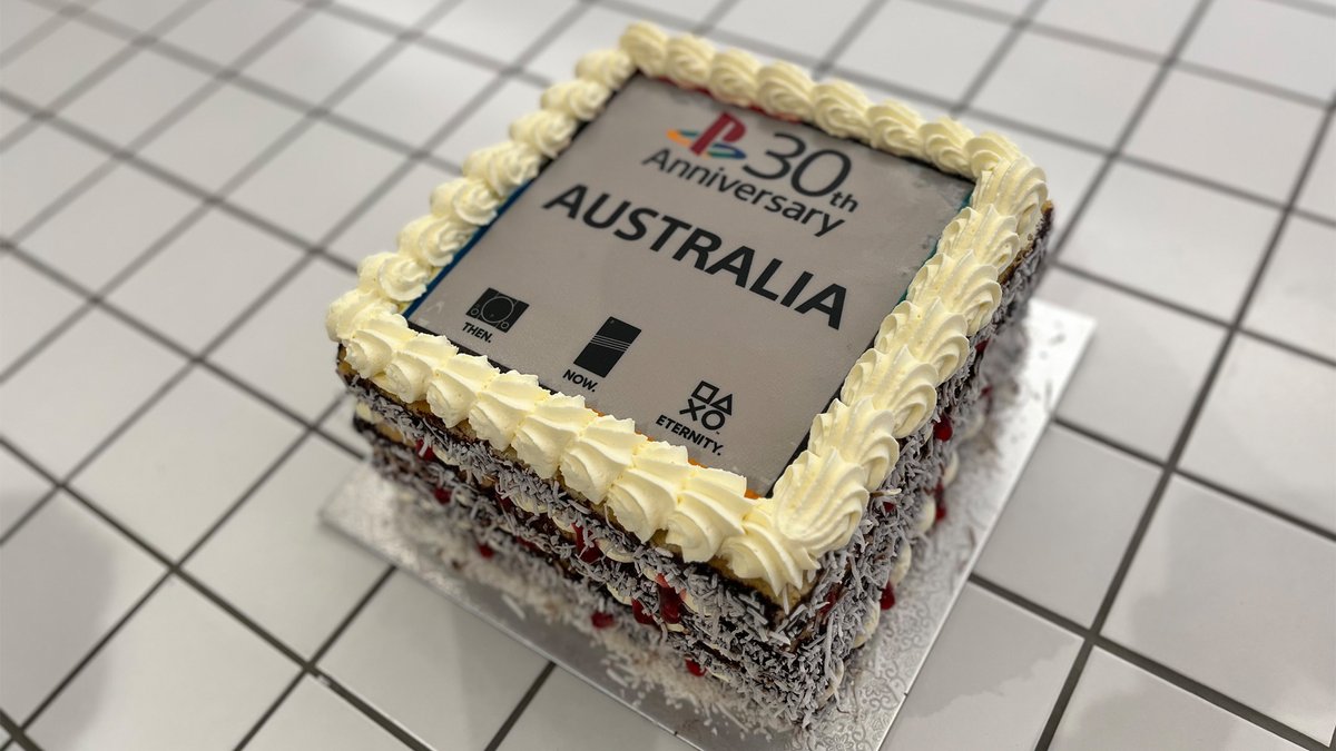 PlayStation AU tweet media