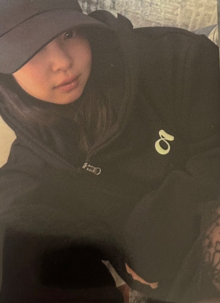 seosoohae's tweet image. the cap Jennie!!? THE cap🥺

#TAENNIE #TAEHYUNG #JENNIE #BTS #V 
#BLACKPINK #TAEKOOK #JENLISA #BP