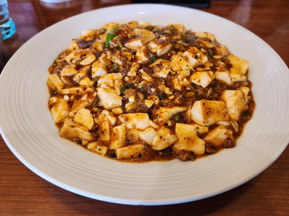 今日のマボ活😆😝
名古屋来たらやっぱ｢かいすい｣だなぁ
うっまぁぁ😋😋😋
#マボ活
#殿堂入りだな