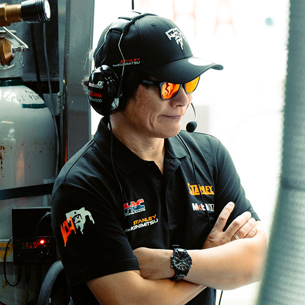 TEAM KUNIMITSU のSUPER GT参戦30周年を記念してつくられた『カシオ・エディフィス』とのコラボクロノグラフが登場🎉
👉bit.ly/47QO63u

チームの歴史を随所に感じることができる特別なデザインで、ファン必携の限定モデルです⌚️
オフィシャルのみの取扱いで、絶賛！先行予約受付中🎉